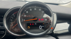 MINI Hatchback 1.5 Cooper Classic 3dr Petrol Hatchback